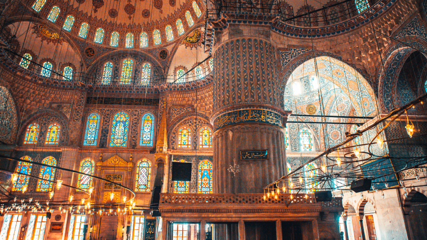 Why Visiting the Mosques is a Top Attraction?